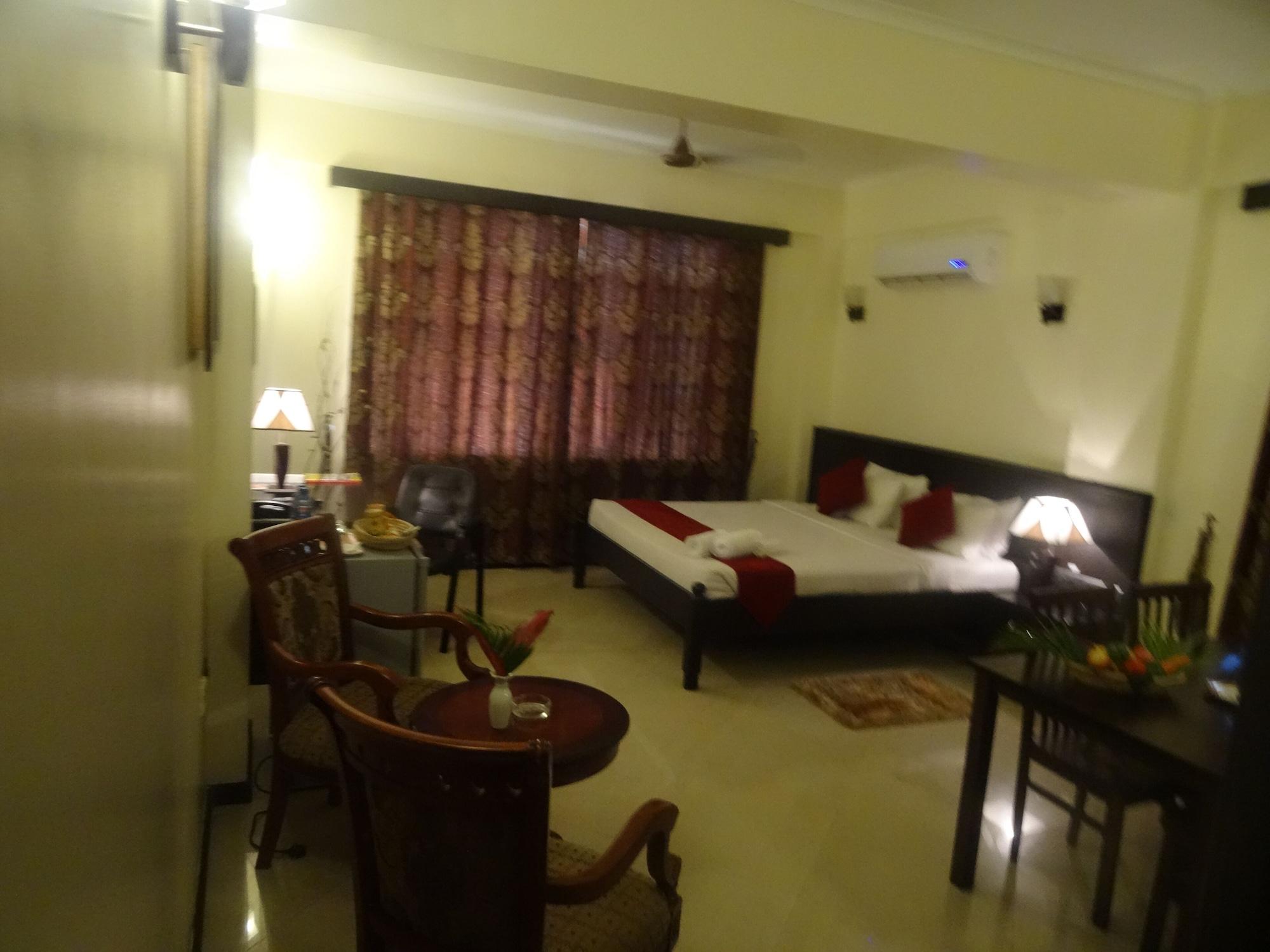 Hotel Sapphire Dar es Salaam Esterno foto