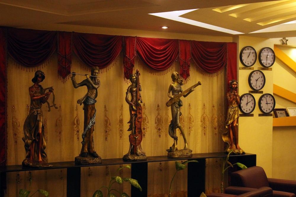 Hotel Sapphire Dar es Salaam Esterno foto